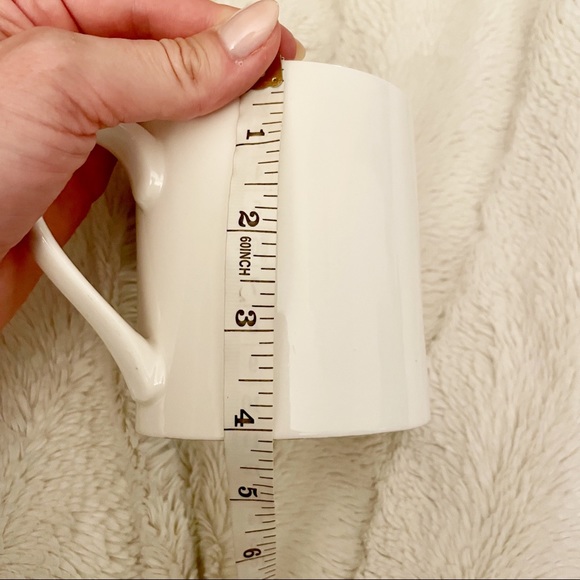 Coffee Mug With Saying “I’ve Shopped All My Life and Have Nothing to Wear” - Picture 5 of 6